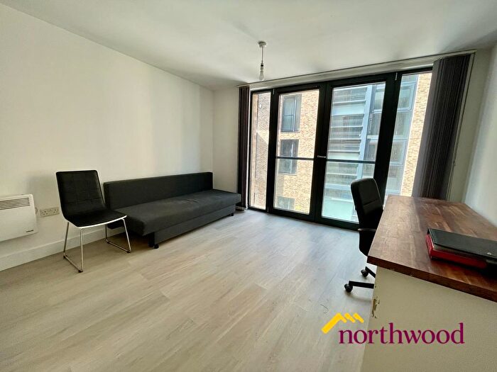 1 Bedroom Flat To Rent In St Johns Walk, Birmingham, B5