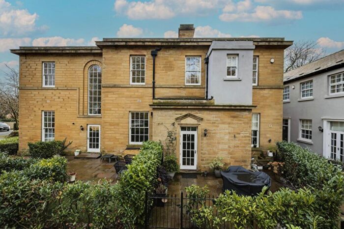 2 Bedroom Terraced House For Sale In Chapel Lane, New Farnley, Leeds, West Yorkshire, LS12