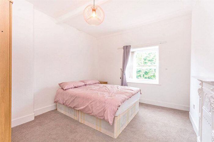 2 Bedroom Flat To Rent In Cavendish Buildings, Gilbert Street, London, W1K