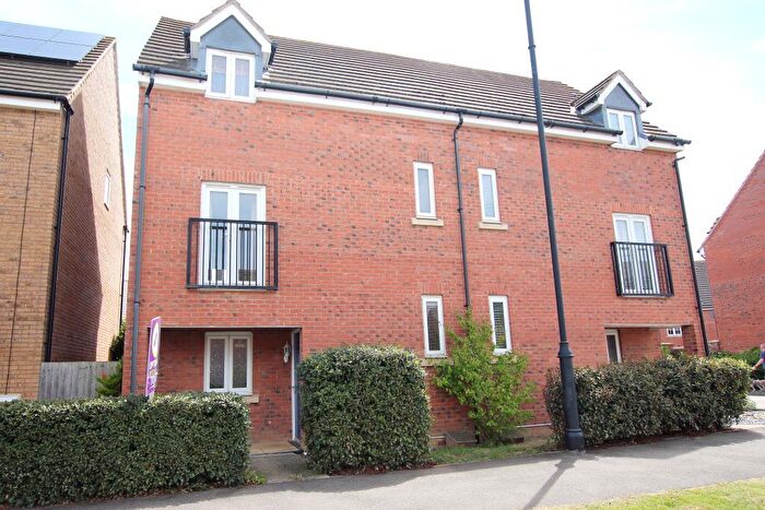 2 Bedroom Duplex To Rent In The Gables, Bourne, PE10