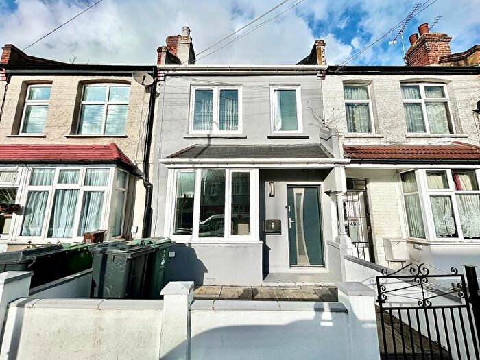 4 Bedroom House To Rent In Kimberley Road, Walthamstow, E17