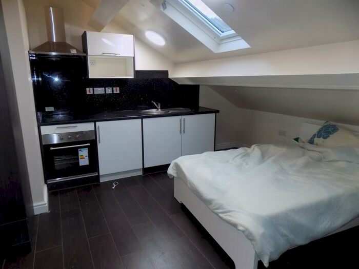 1 Bedroom Apartment To Rent In Ffordd Y Ffynnon, Bangor, Gwynedd, LL57