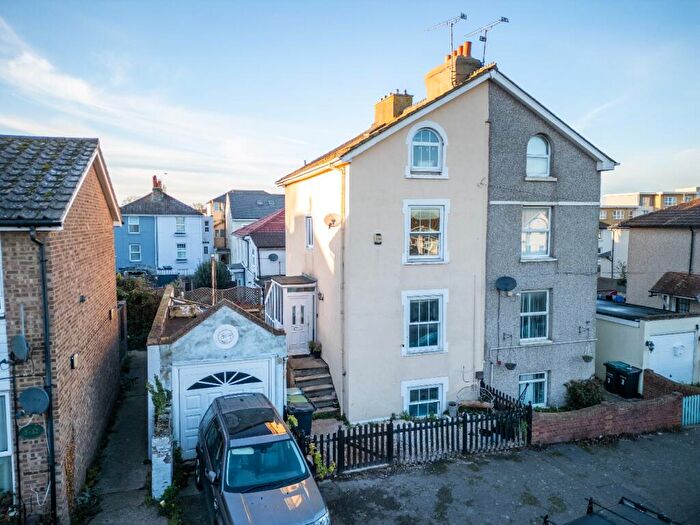 4 Bedroom Semi-Detached House For Sale In Augustine Road, Gravesend, Kent, DA12