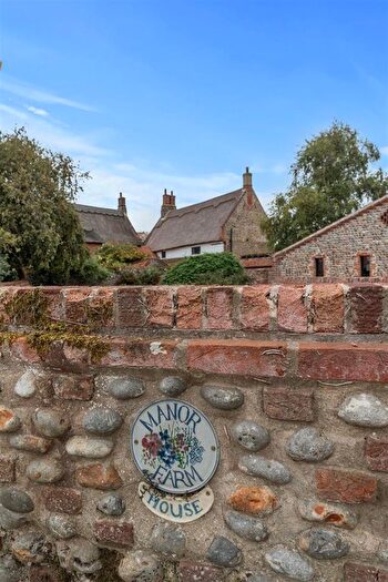 4 Bedroom Detached House For Sale In Bacton, Norwich, NR12