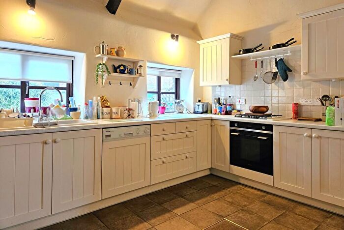 2 Bedroom Cottage To Rent In Yealmpton, Devon, PL8
