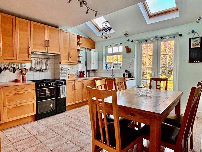 3 Bedroom End Of Terrace House For Sale In Nevells Road, Letchworth Garden City, SG6