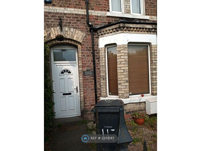 6 Bedroom Terraced House To Rent In Lawrence Street, York, YO10