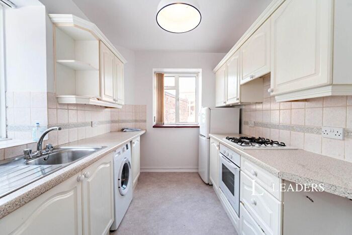 2 Bedroom Apartment To Rent In Palmerston Road, Southsea, PO5