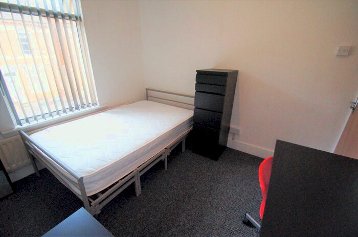 3 Bedroom Terraced House To Rent In Monks Road, Coventry, CV1