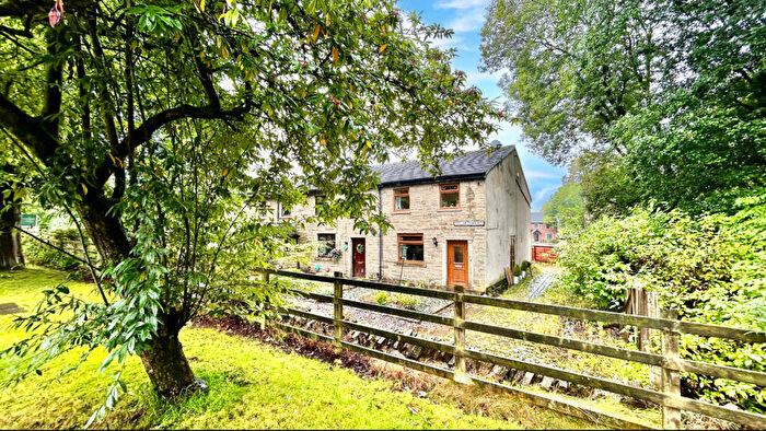 2 Bedroom Terraced House For Sale In Poplar Terrace, Rossendale, BB4