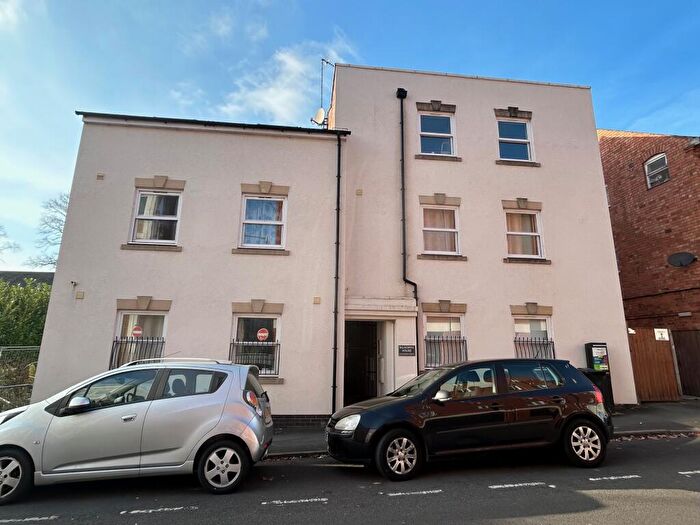 1 Bedroom Apartment To Rent In Windsor Street, Leamington Spa, CV32