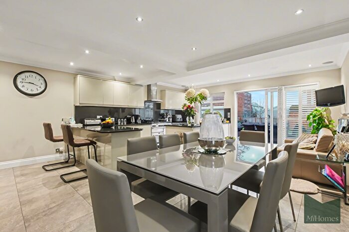 4 Bedroom Semi-detached House For Sale In Westpole Avenue, Cockfosters, EN4