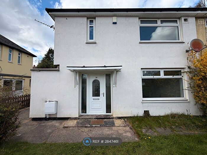 3 Bedroom Semi Detached House To Rent In Lingfield Gardens, Leeds, LS17