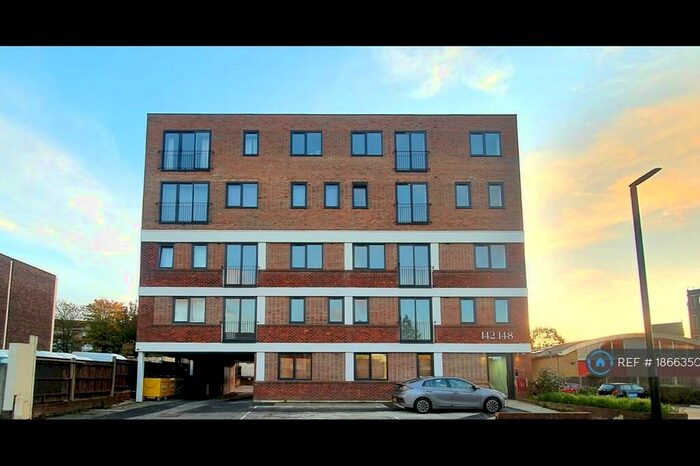 1 Bedroom Flat To Rent In Main Road, Sidcup, DA14