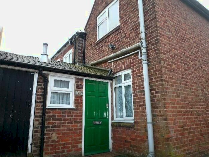 1 Bedroom Flat To Rent In Wickham Field, Pilgrims Way West, Otford, Sevenoaks, TN14