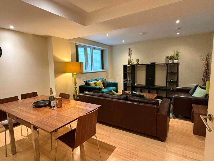 2 Bedroom Apartment To Rent In Joiner Street, Northern Quarter, M4