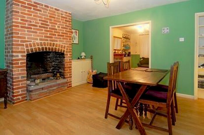 2 Bedroom Terraced House To Rent In Abingdon, Oxfordshire, OX14