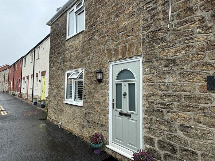 2 Bedroom Terraced House For Sale In Church Street, Bridport, DT6