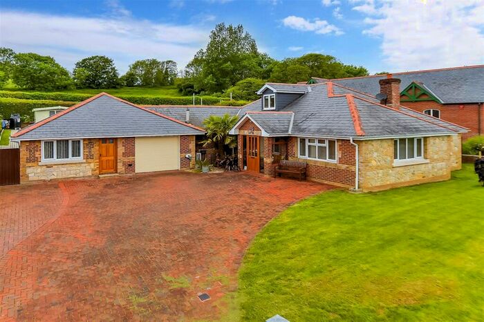 5 Bedroom Detached Bungalow For Sale In Main Road, Chillerton, Isle Of Wight, PO30