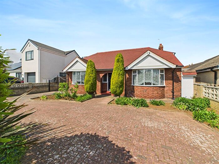 5 Bedroom Detached House For Sale In Thompson Avenue, Castleford, WF10