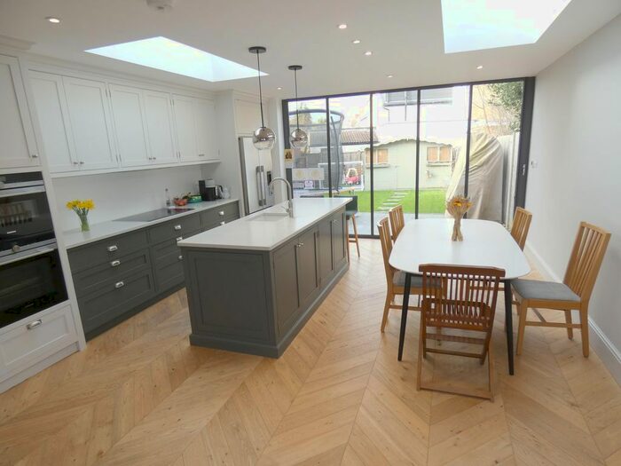 4 Bedroom Semi-Detached House To Rent In Broad Lane, Hampton, TW12