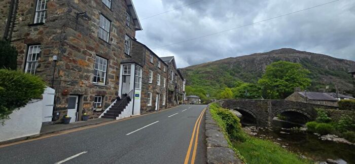 7 Bedroom House For Sale In Caernarfon Road, Beddgelert, LL55