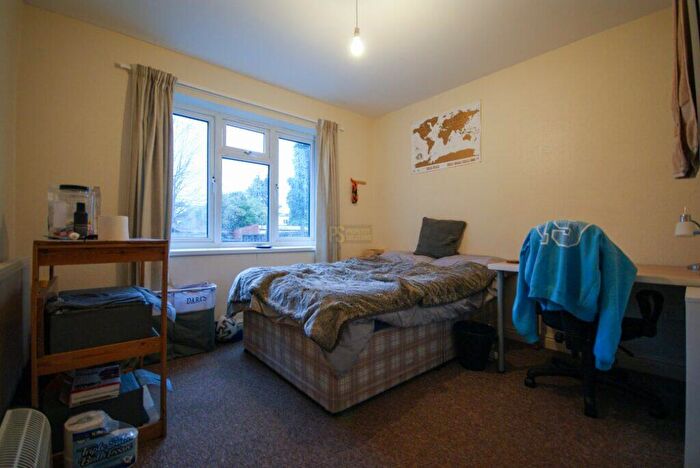 6 Bedroom Terraced House To Rent In Dawlish Road, Selly Oak, Birmingham, B29