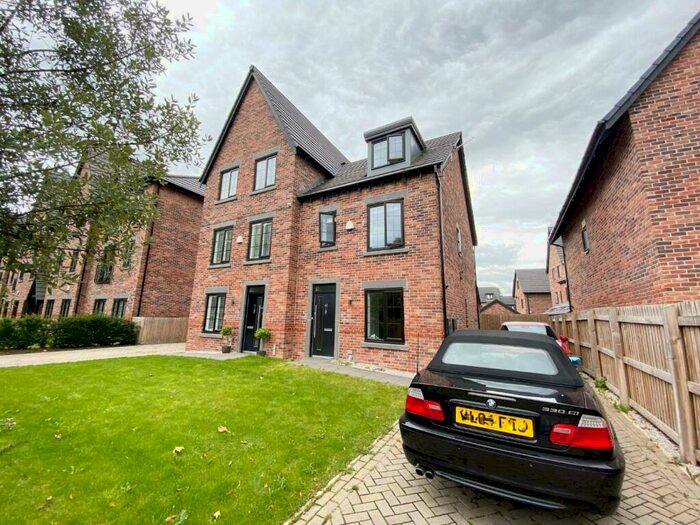3 Bedroom Detached House To Rent In Cavendish Road, West Didsbury, Manchester, M20