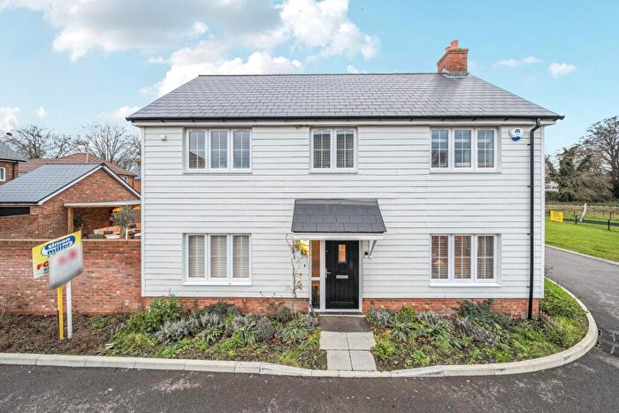 4 Bedroom Detached House For Sale In The Old Road, East Malling, West Malling, ME19
