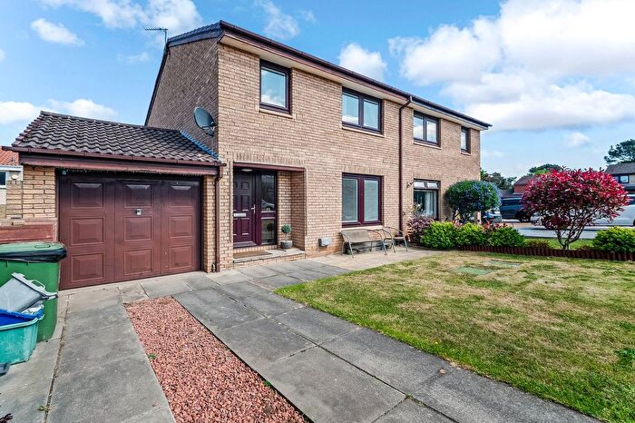 3 Bedroom Semi-Detached House For Sale In Seton Court, Port Seton, EH32