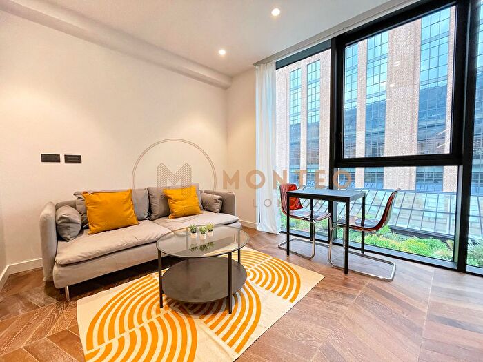 Studio To Rent In Circus Road West, London, SW11