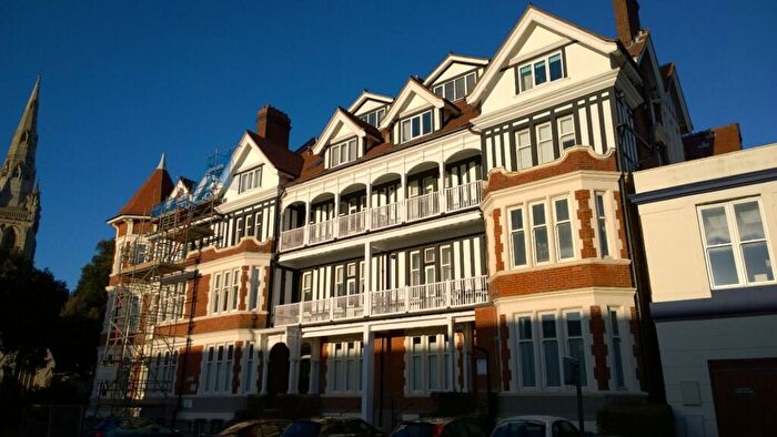 2 Bedroom Flat For Sale In Hinton Road, Bournemouth, BH1
