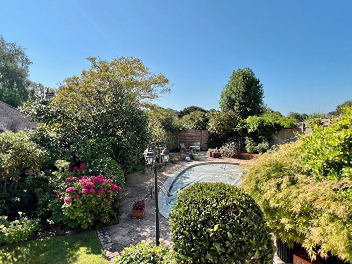 4 Bedroom Detached House For Sale In The Green, Catsfield, TN33