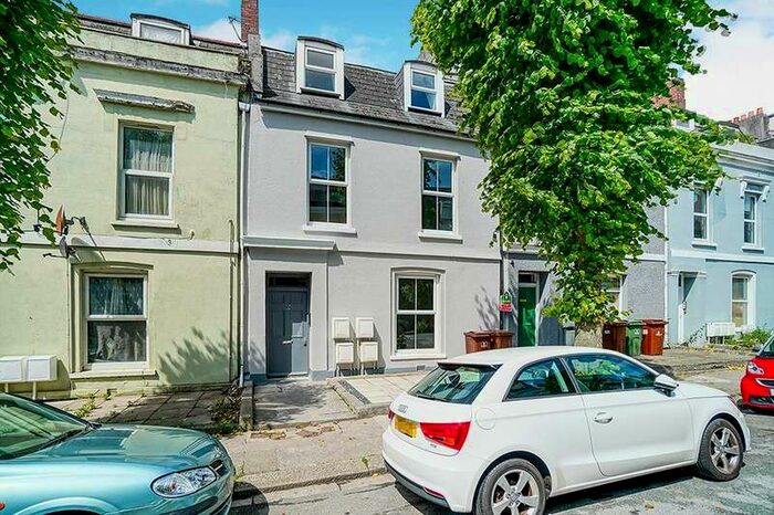 1 Bedroom Apartment To Rent In Victoria Place, Stoke, Plymouth, PL2