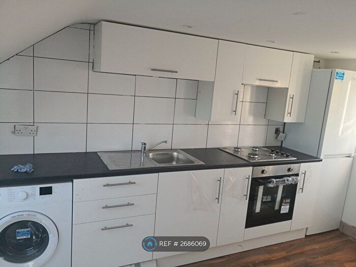 1 Bedroom Flat To Rent In Sutton Common Road, London, SM1