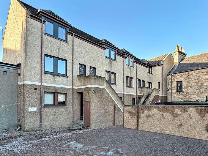 2 Bedroom Flat For Sale In St Marys Court, Elgin, IV30