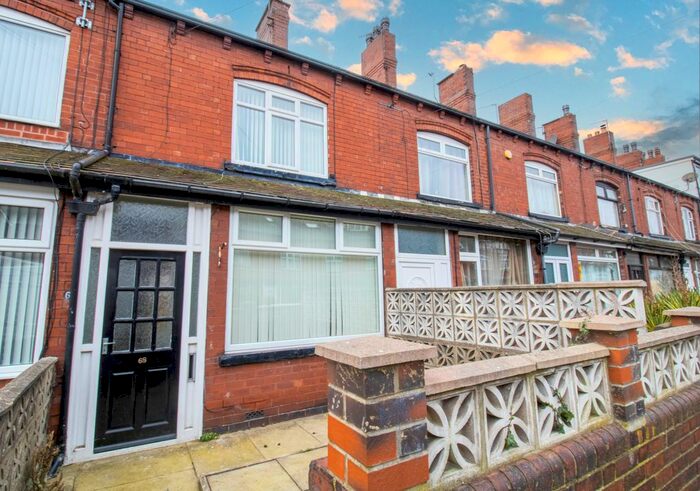 3 Bedroom Terraced House To Rent In Cross Flatts Place, Beeston, Leeds, LS11