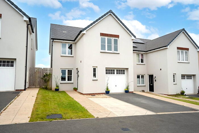 4 Bedroom Detached House For Sale In Curlew Drive, Westward Ho!, EX39