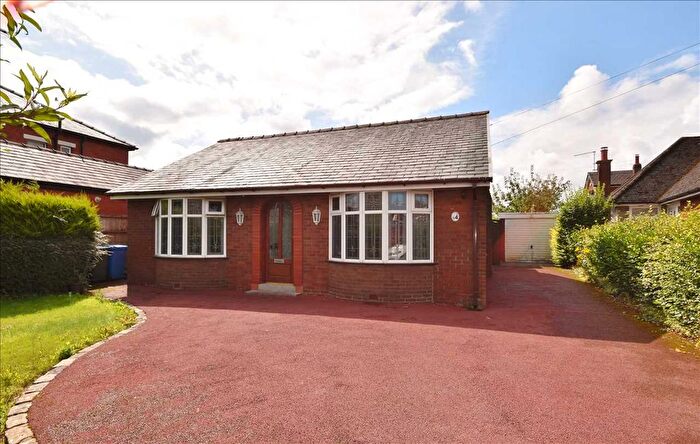 2 Bedroom Detached Bungalow For Sale In Bagganley Lane, Chorley, PR6