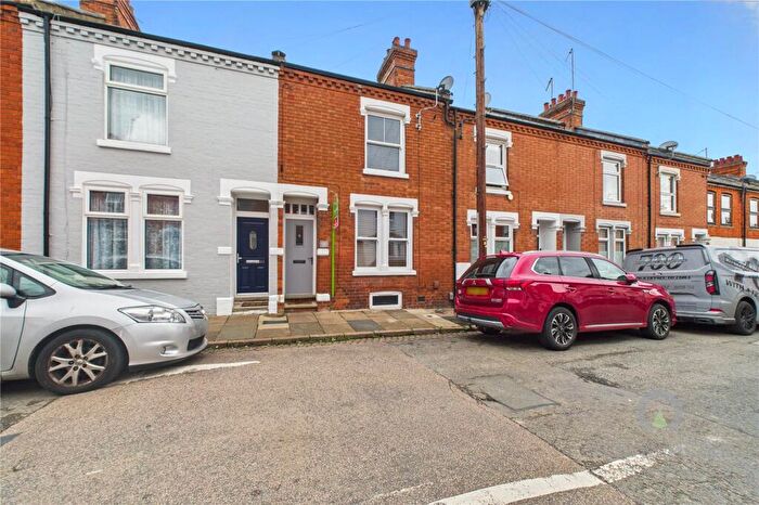 3 Bedroom Terraced House To Rent In Allen Road, Northampton, Northamptonshire, NN1