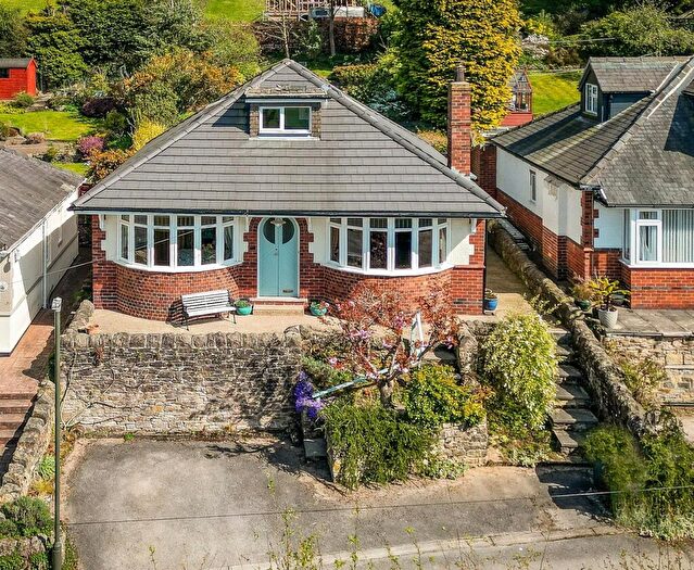 3 Bedroom Detached Bungalow For Sale In Lynton Road, Ambergate, Belper, DE56