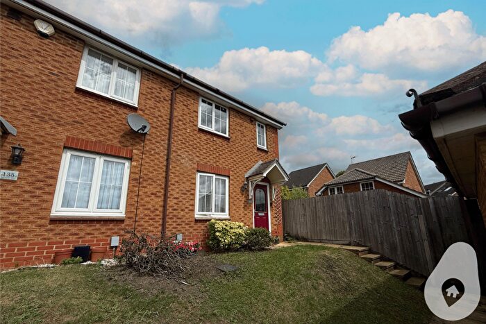 4 Bedroom Semi-Detached House For Sale In Fairfield Way, Great Ashby, Stevenage, Hertfordshire, SG1