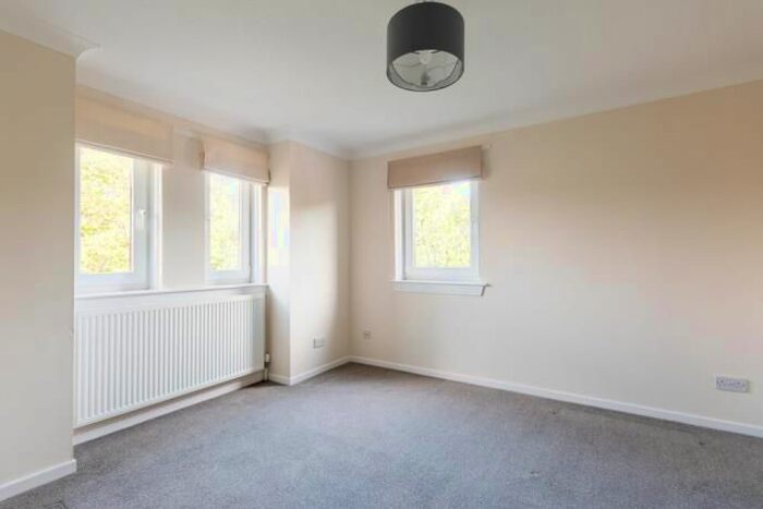 1 Bedroom Flat To Rent In Boat Green, Edinburgh, EH3