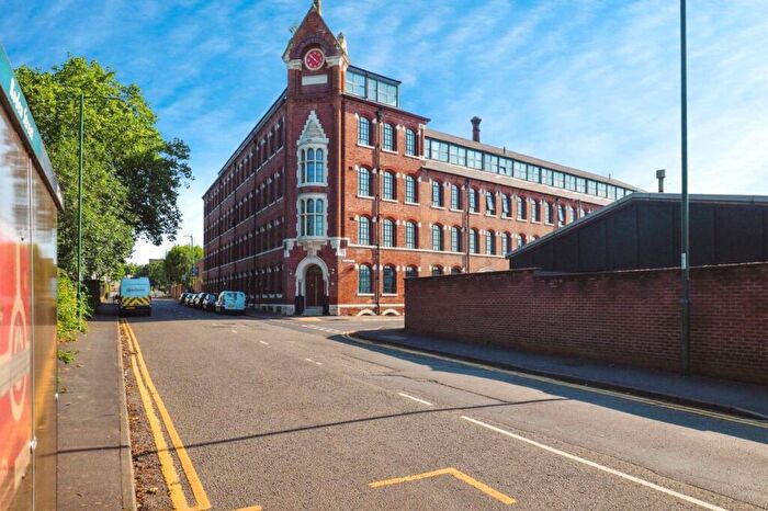 1 Bedroom Flat For Sale In Roden Street, Nottingham, Nottinghamshire, NG3