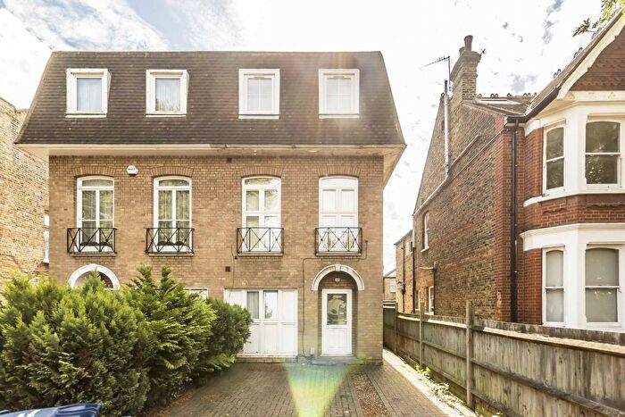 2 Bedroom Flat To Rent In Creffield Road, Ealing, W5