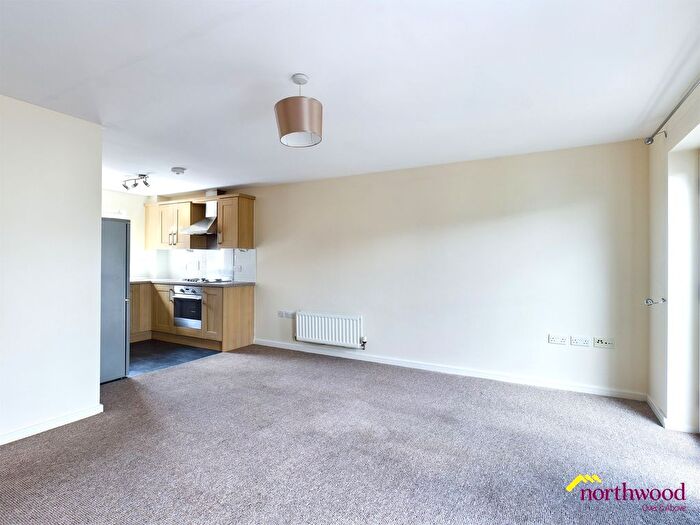2 Bedroom Flat For Sale In Greenhead Street, Burslem, ST6