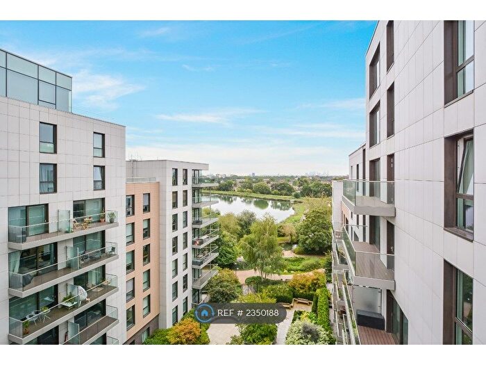 2 Bedroom Flat To Rent In City View Apartments, London, N4