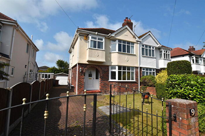 3 Bedroom Semi-Detached House For Sale In Fieldway, Meols, Wirral, CH47