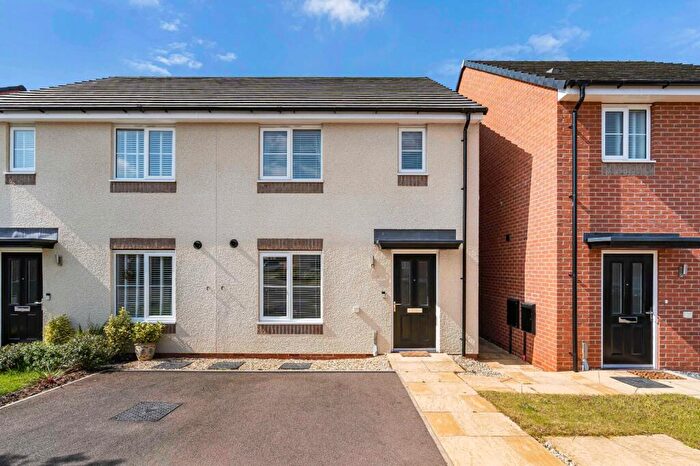 3 Bedroom Semi-Detached House For Sale In Millpond Way, Bulkington, Bedworth, Warwickshire, CV12