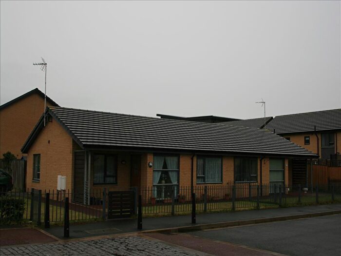 2 Bedroom Bungalow To Rent In Waterfall Drive, Liverpool, Merseyside, L4